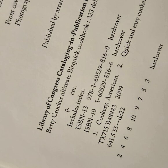 Betty Crocker Ultimate Bisquick Cookbook Exclusive Deluxe Edition Hardcover 2009 - Picture 13 of 16